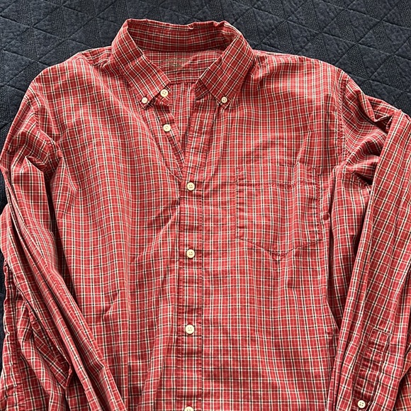 Men’s button down shirts - Picture 8 of 11